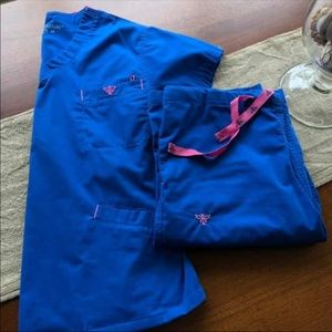 Med Couture scrub set